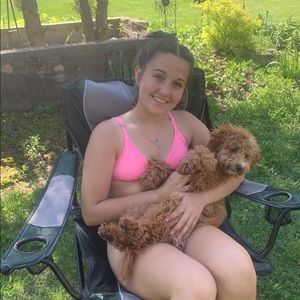 Meet your Posher, Maddie